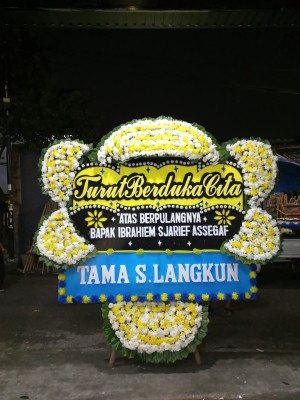 Papan Bunga Duka di Biawu